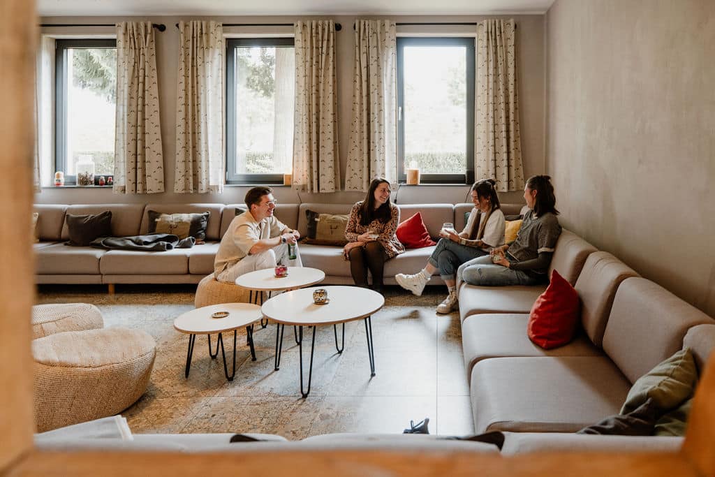 Wohnzimmer der Feuerstelle8
